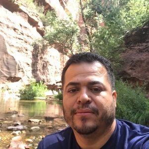 Meet your Posher, Luis